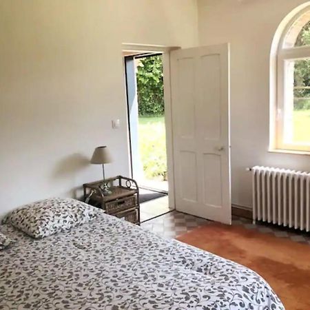 Charmant Cottage 8 Personnes En Normandie Cleuville Exterior photo